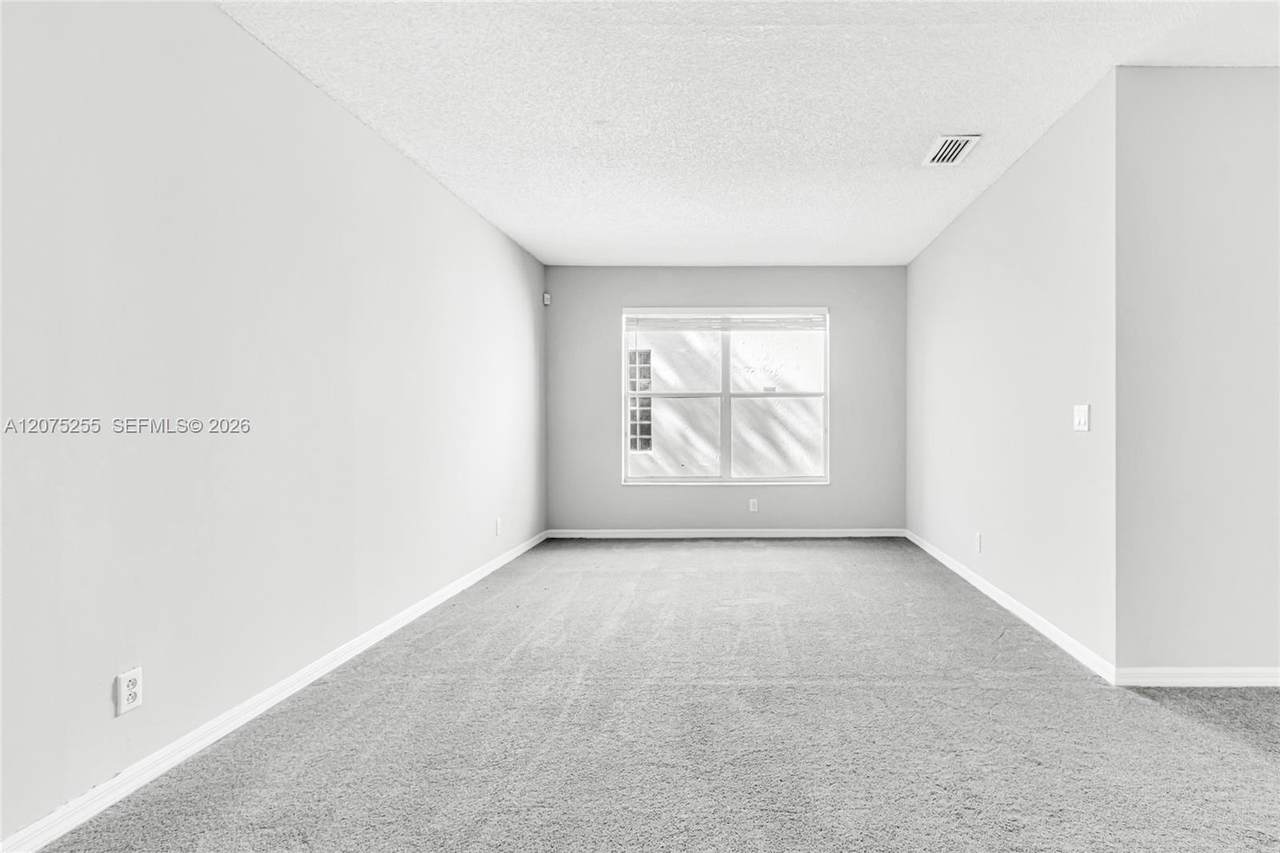 https://bt-photos.global.ssl.fastly.net/miami/1280_boomver_1_A12075255-2.jpg