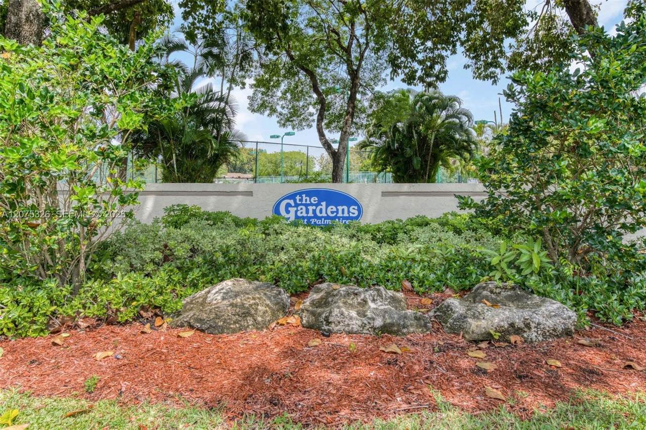 709 Gardens Dr - Photo 1
