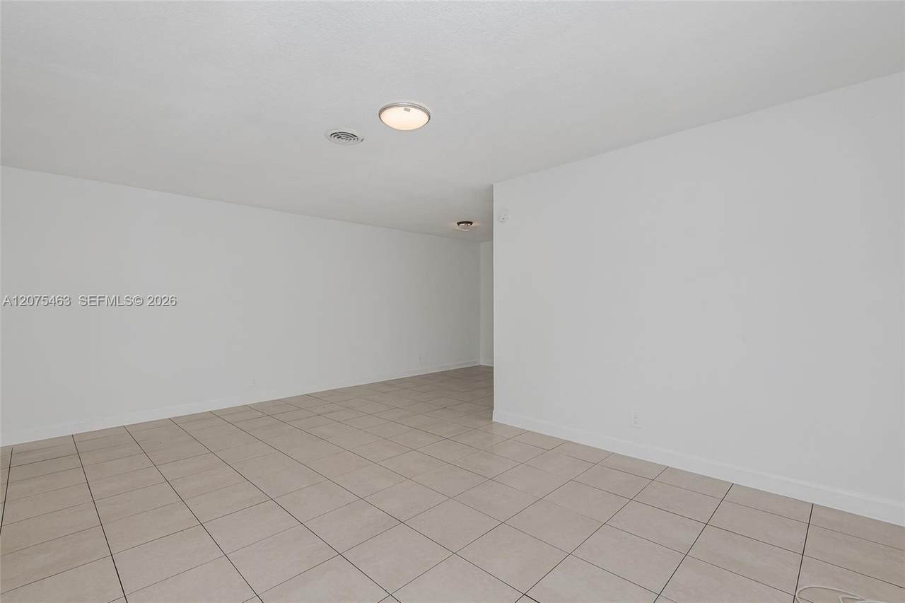 https://bt-photos.global.ssl.fastly.net/miami/1280_boomver_1_A12075463-2.jpg