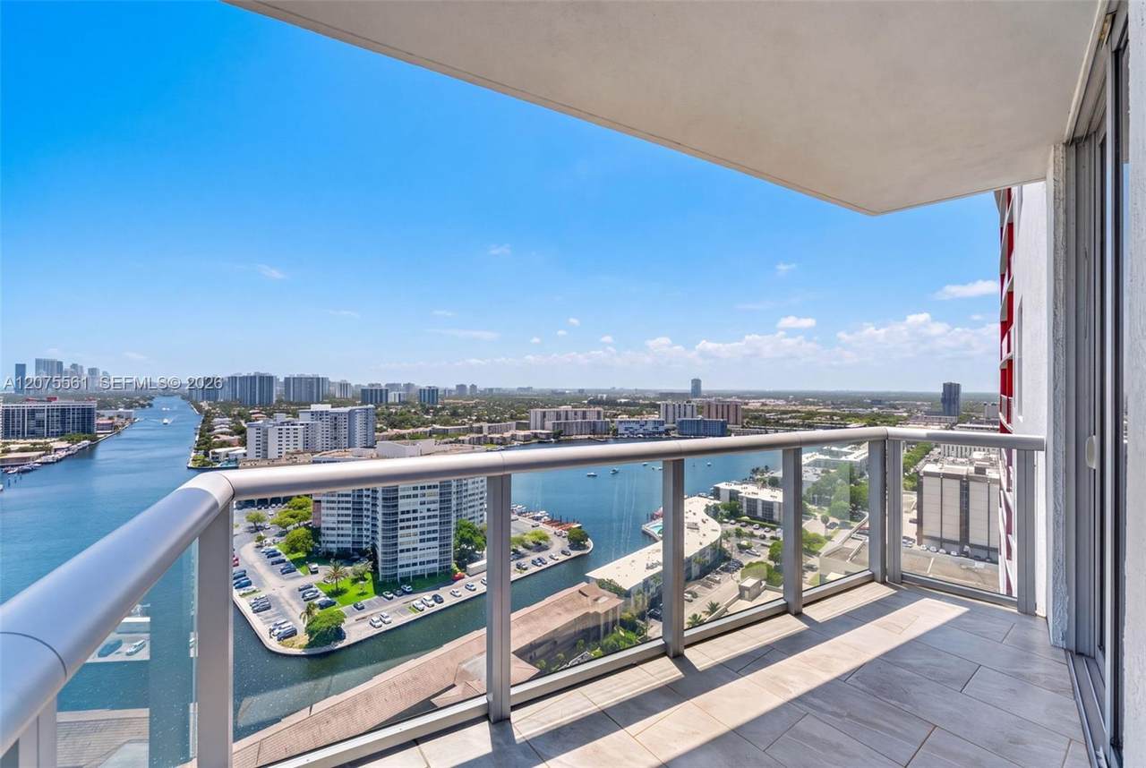 https://bt-photos.global.ssl.fastly.net/miami/1280_boomver_1_A12075561-2.jpg