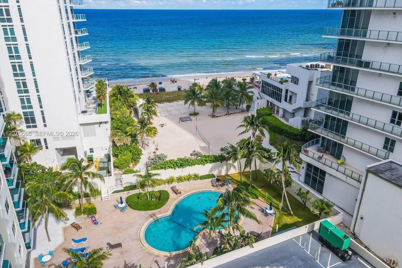 4001 Ocean Dr - Photo 1