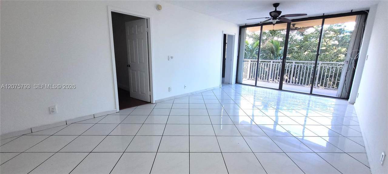 https://bt-photos.global.ssl.fastly.net/miami/orig_boomver_1_A12075793-2.jpg