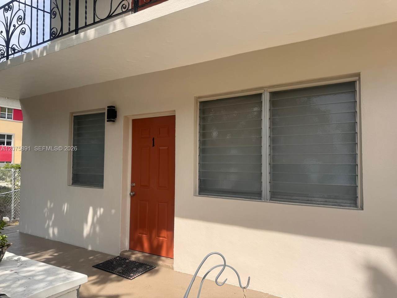 435 5th Ave - Photo 1