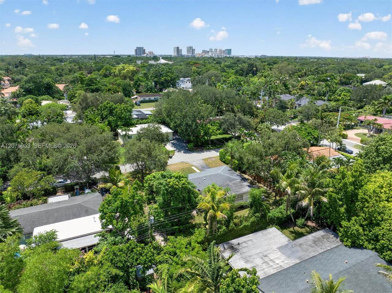 https://bt-photos.global.ssl.fastly.net/miami/1280_boomver_1_A12075953-2.jpg