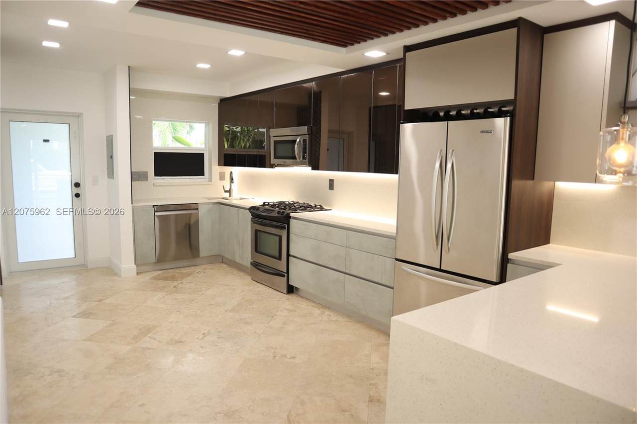 https://bt-photos.global.ssl.fastly.net/miami/1280_boomver_1_A12075962-2.jpg