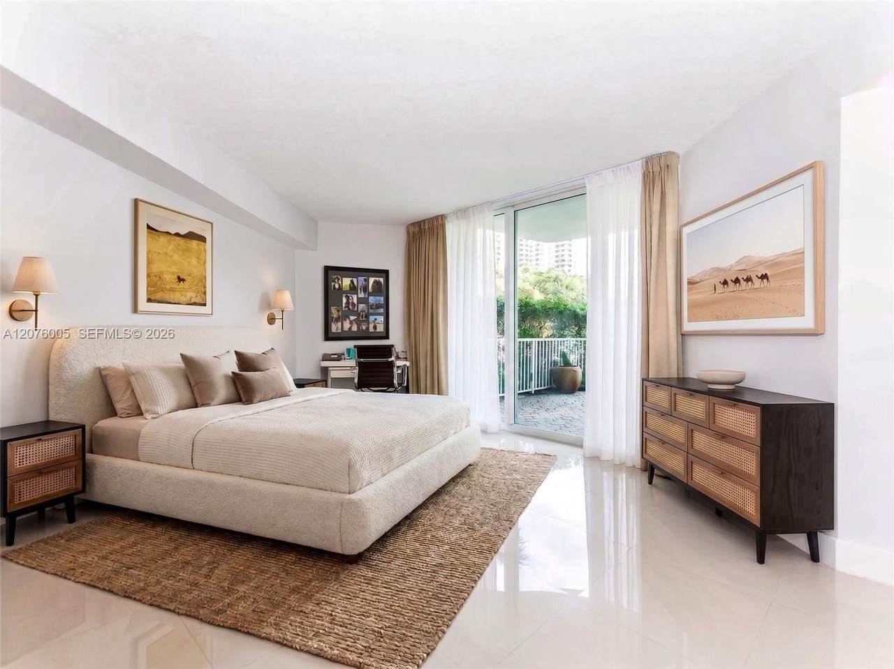 https://bt-photos.global.ssl.fastly.net/miami/1280_boomver_1_A12076005-2.jpg