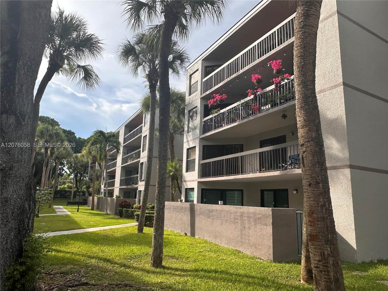 https://bt-photos.global.ssl.fastly.net/miami/1280_boomver_1_A12076058-2.jpg