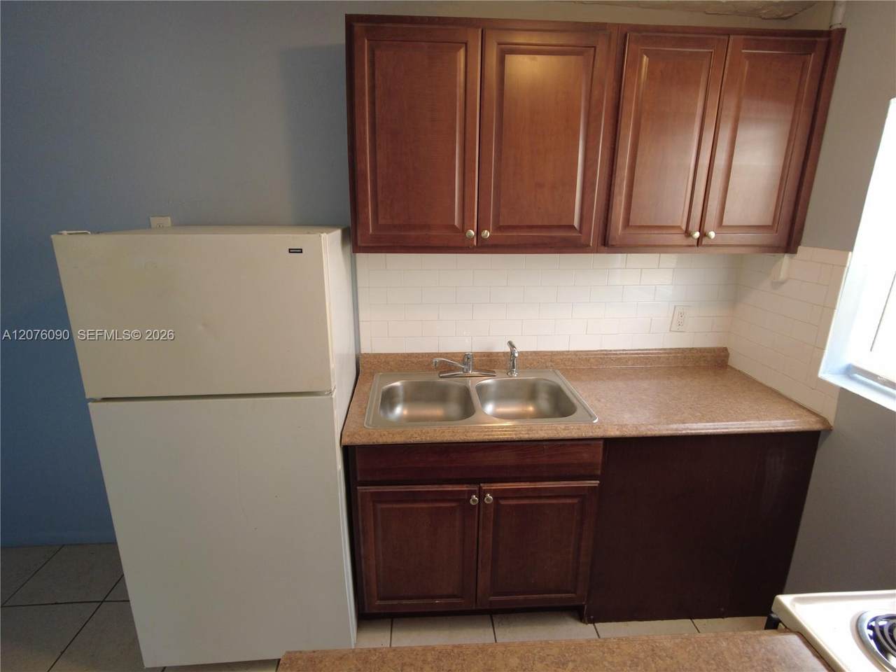 620 16th Ave - Photo 1