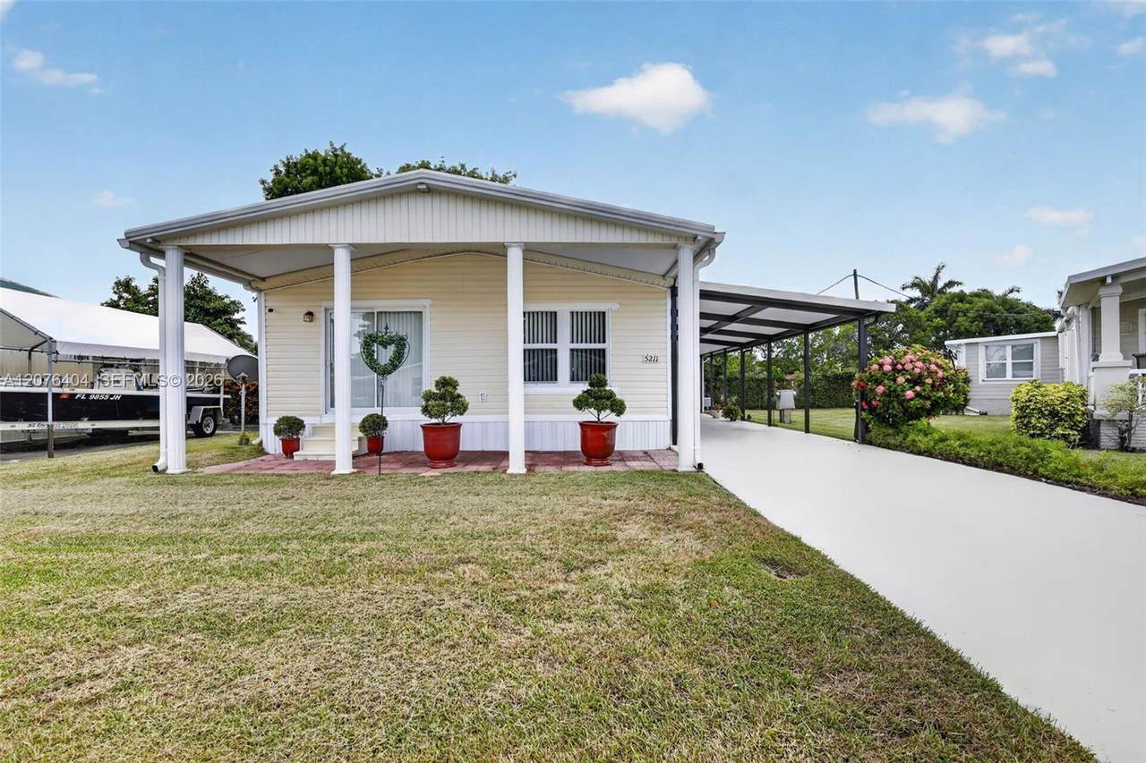 https://bt-photos.global.ssl.fastly.net/miami/1280_boomver_1_A12076404-2.jpg
