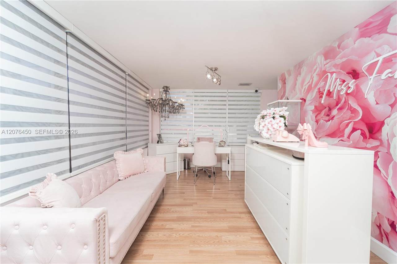 https://bt-photos.global.ssl.fastly.net/miami/1280_boomver_1_A12076450-2.jpg