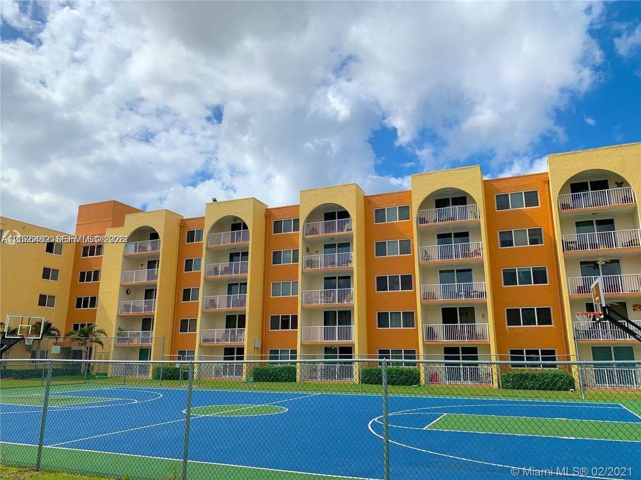 https://bt-photos.global.ssl.fastly.net/miami/1280_boomver_1_A12076482-2.jpg