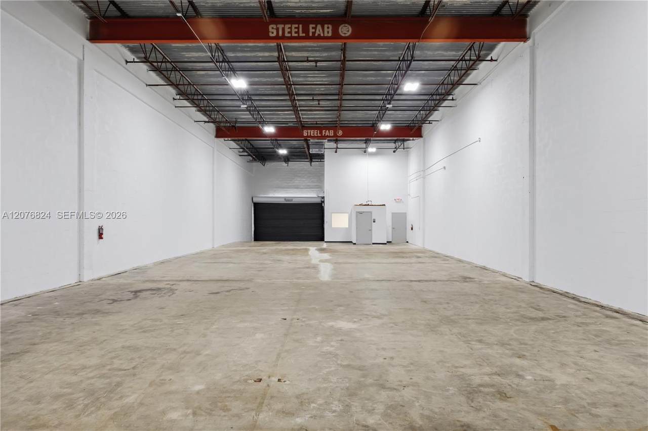 1438 82nd Ave - Photo 1