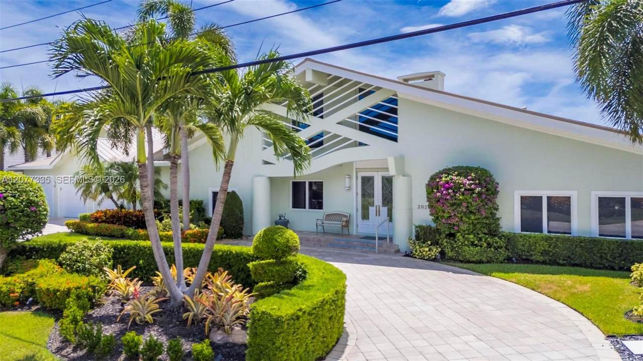 https://bt-photos.global.ssl.fastly.net/miami/1280_boomver_1_A12077335-2.jpg