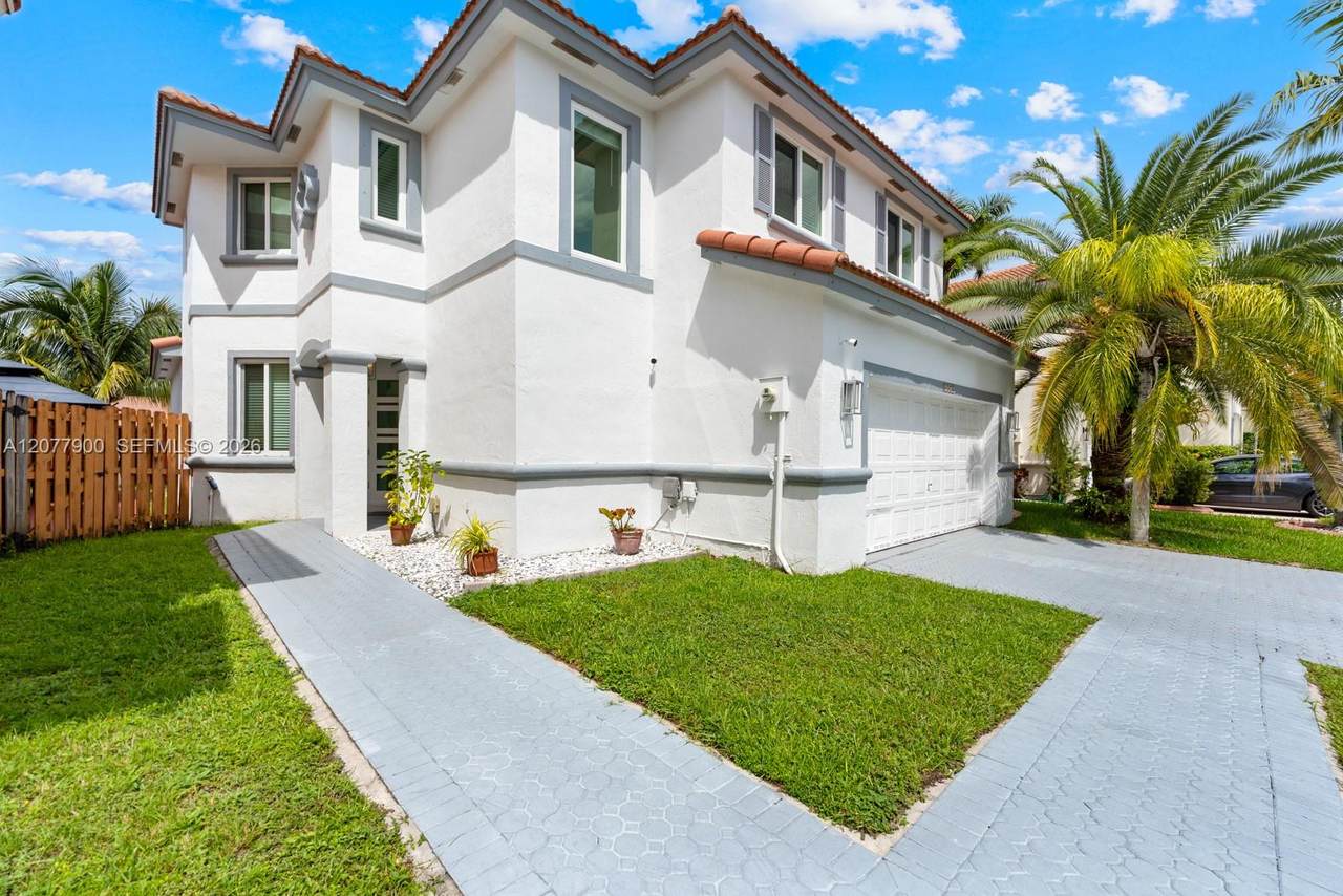 https://bt-photos.global.ssl.fastly.net/miami/1280_boomver_1_A12077900-2.jpg