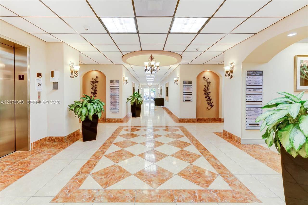 https://bt-photos.global.ssl.fastly.net/miami/1280_boomver_1_A12079058-2.jpg
