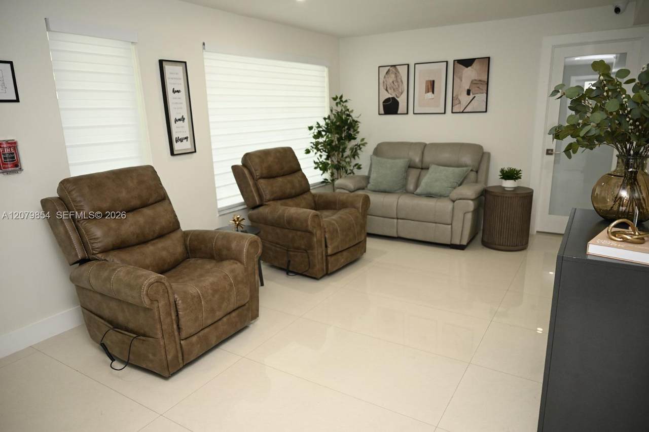 https://bt-photos.global.ssl.fastly.net/miami/1280_boomver_1_A12079854-2.jpg