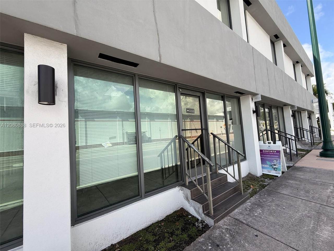 801 Monterey St - Photo 1