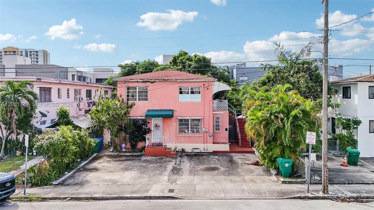 https://bt-photos.global.ssl.fastly.net/miami/1280_boomver_1_A12081742-2.jpg