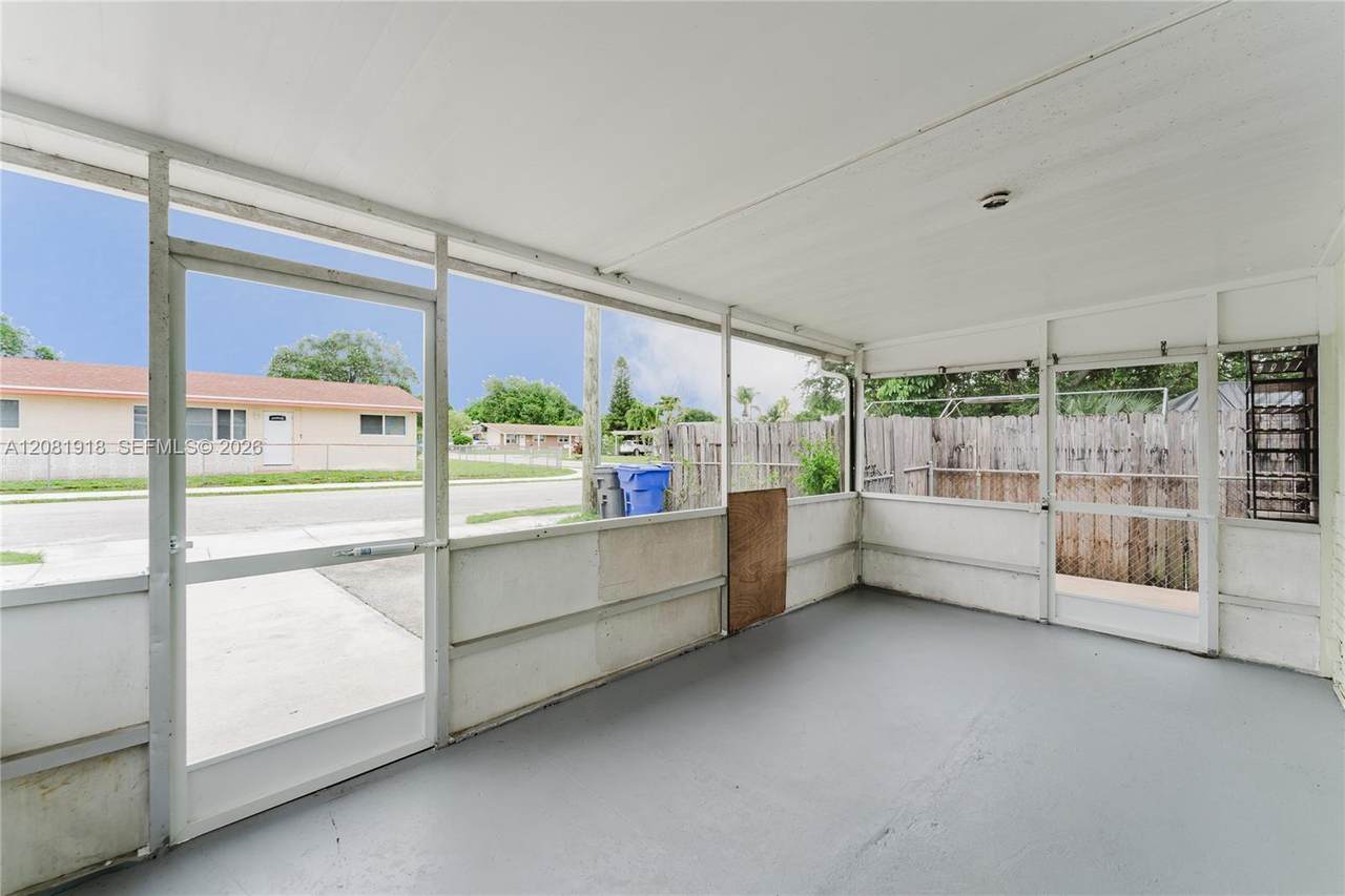 https://bt-photos.global.ssl.fastly.net/miami/1280_boomver_1_A12081918-2.jpg