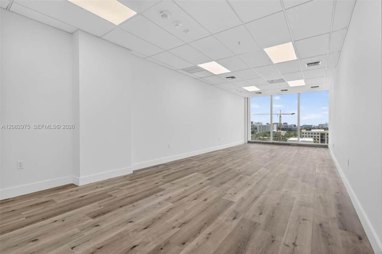 https://bt-photos.global.ssl.fastly.net/miami/1280_boomver_1_A12082975-2.jpg