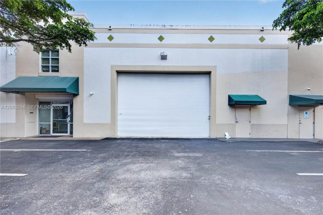 3042 82nd Ave - Photo 1