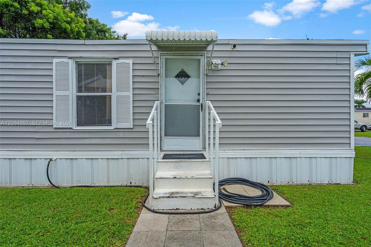 https://bt-photos.global.ssl.fastly.net/miami/1280_boomver_1_A12084987-2.jpg