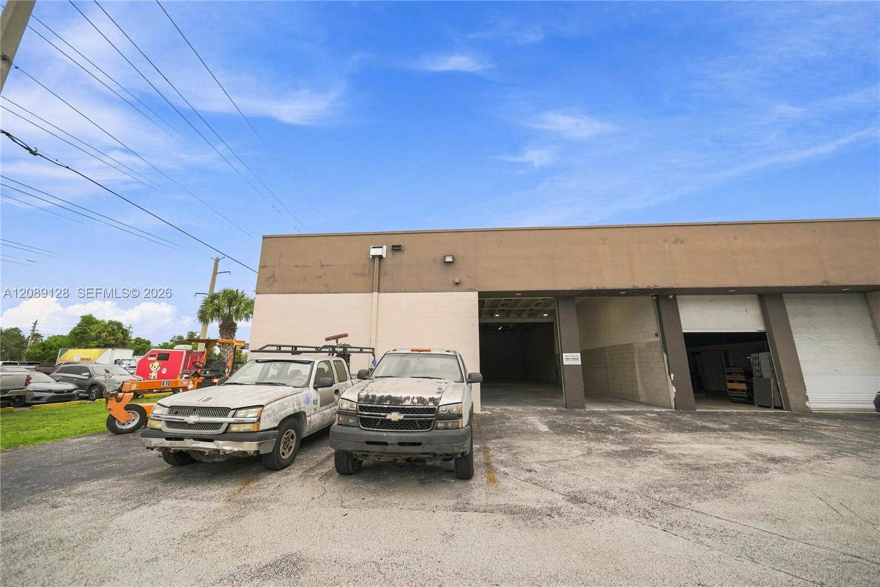 3016 79th Ave - Photo 1