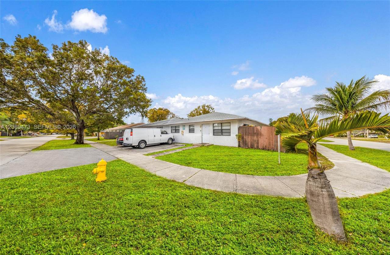 3111 3rd Ave - Photo 1