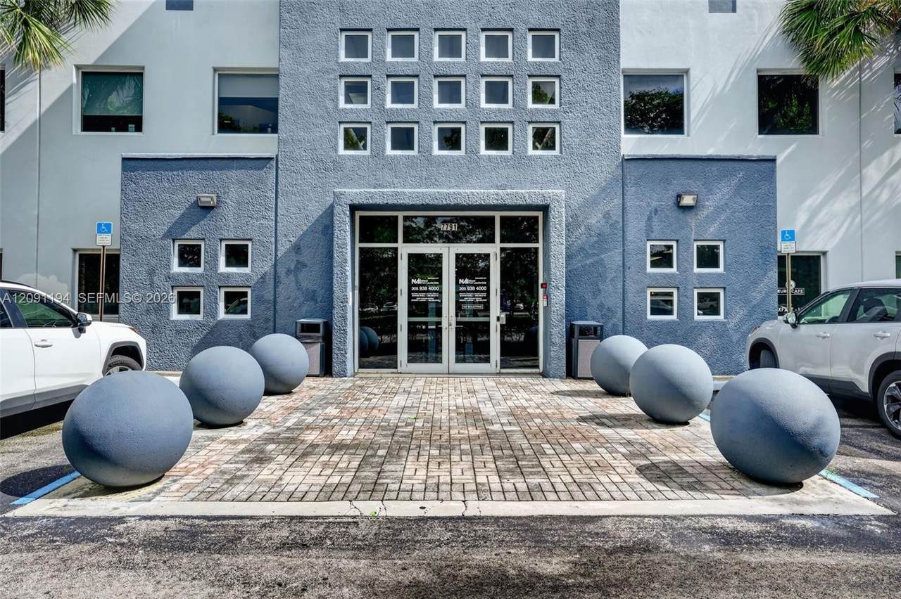 https://bt-photos.global.ssl.fastly.net/miami/1280_boomver_1_A12091194-2.jpg