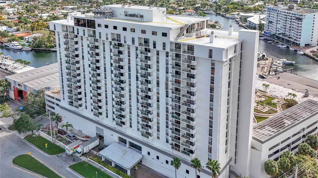 13499 Biscayne Blvd - Photo 1