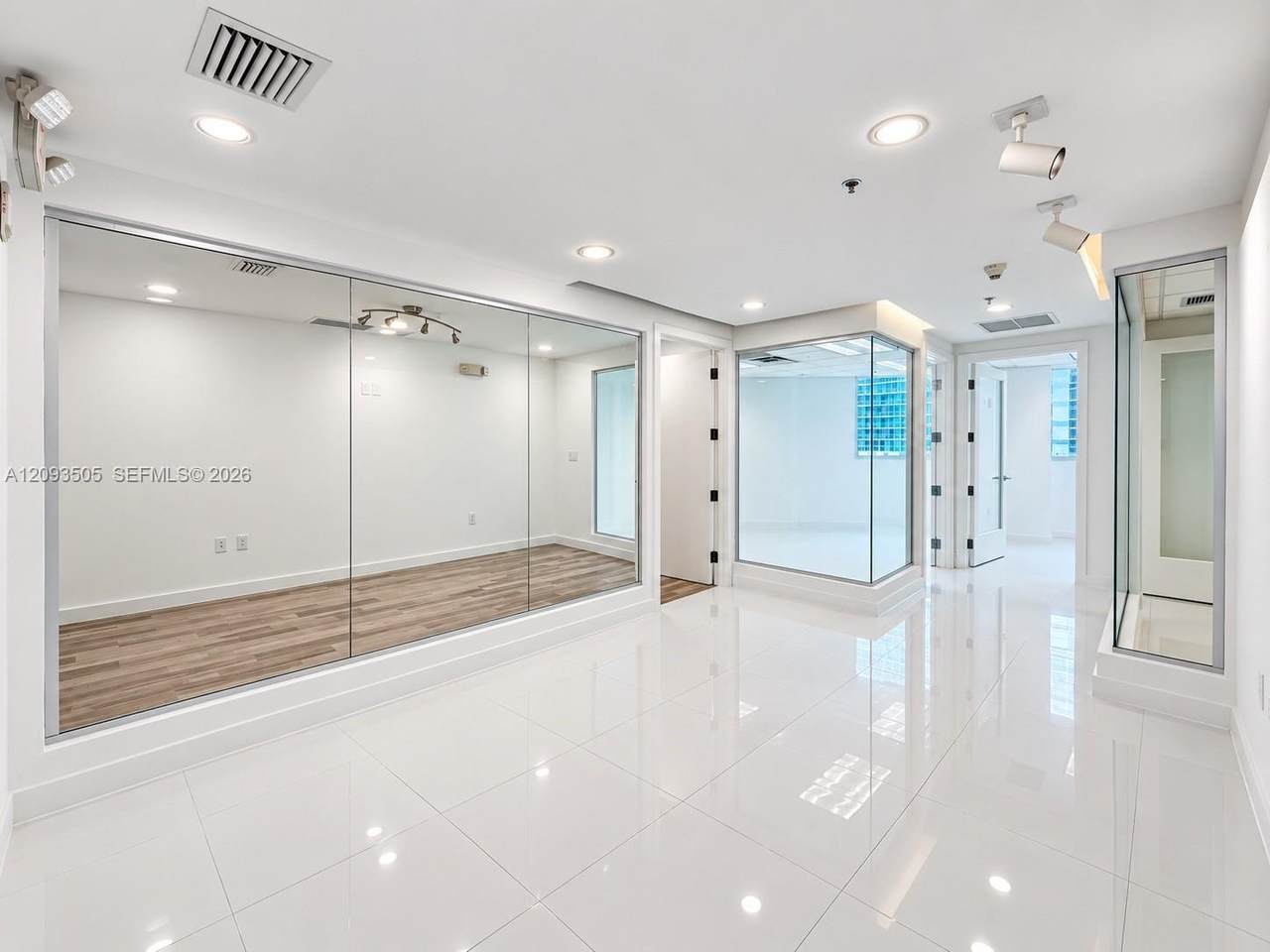 40 13th St - Photo 1