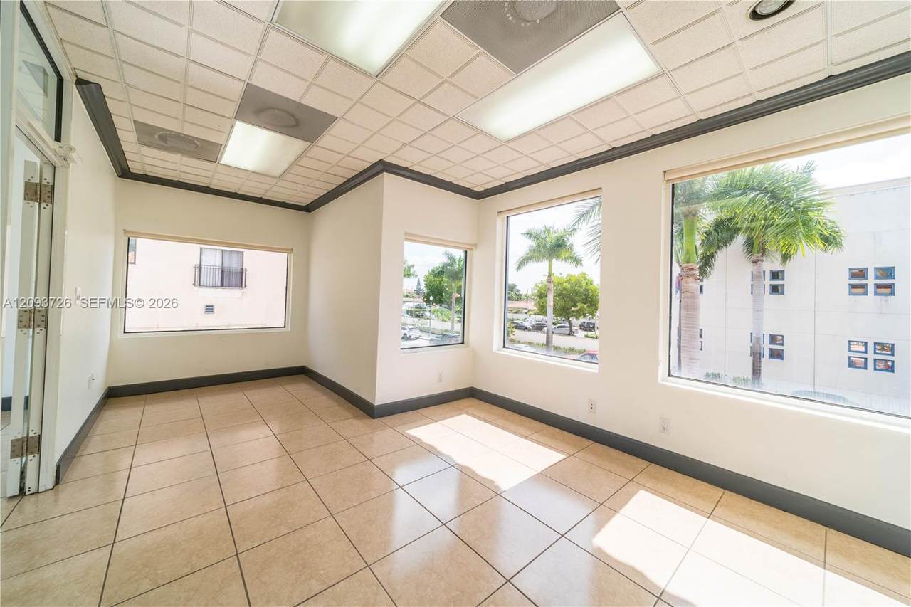 https://bt-photos.global.ssl.fastly.net/miami/1280_boomver_1_A12093726-2.jpg
