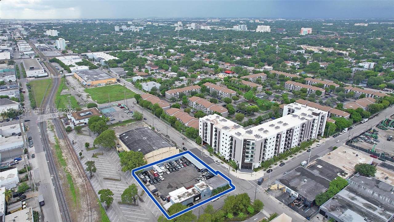 https://bt-photos.global.ssl.fastly.net/miami/1280_boomver_1_A12094205-2.jpg