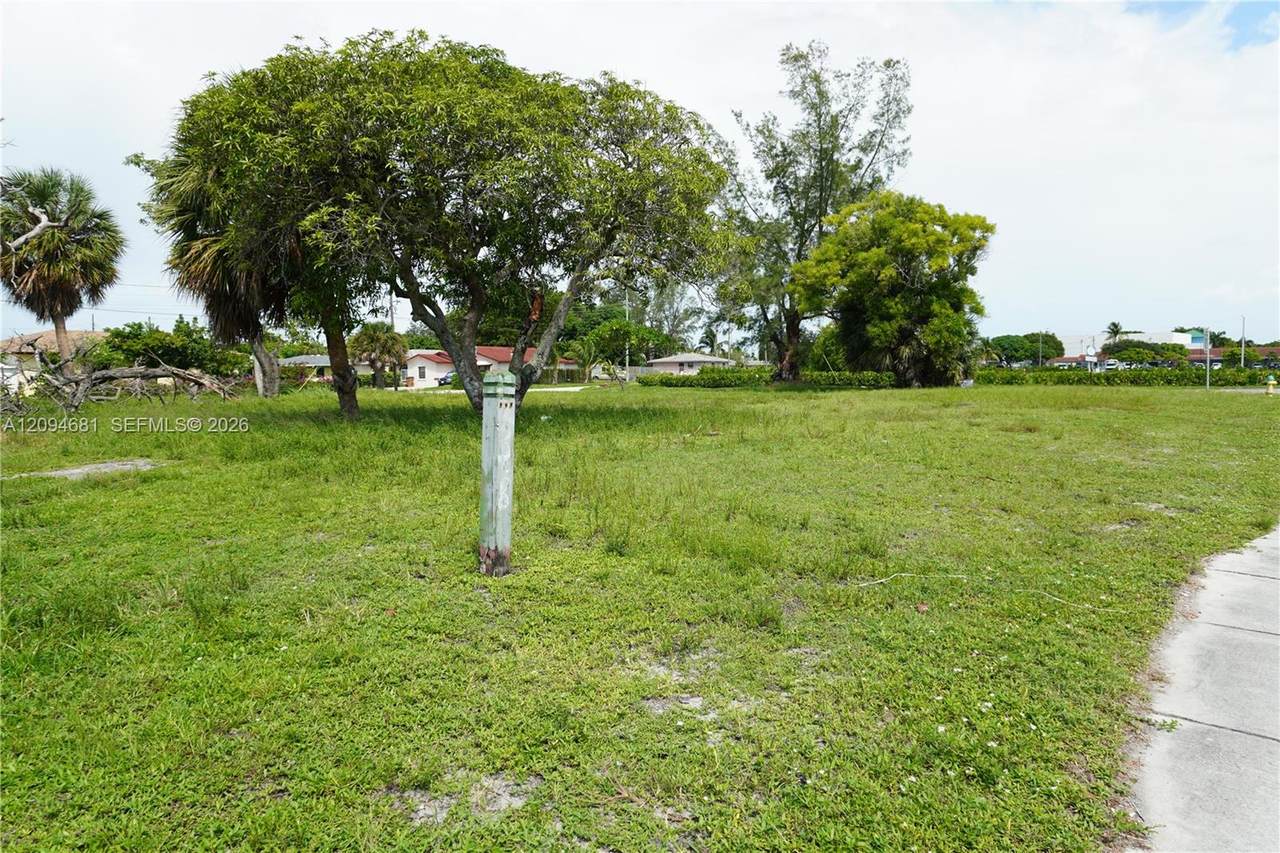 https://bt-photos.global.ssl.fastly.net/miami/1280_boomver_1_A12094681-2.jpg