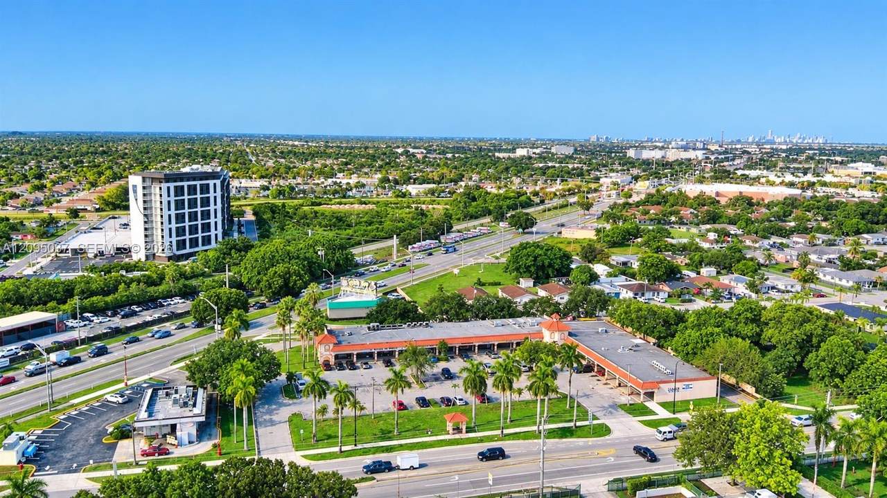 https://bt-photos.global.ssl.fastly.net/miami/1280_boomver_1_A12095037-2.jpg