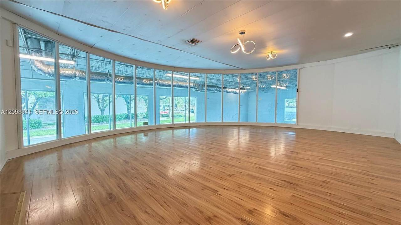 https://bt-photos.global.ssl.fastly.net/miami/1280_boomver_1_A12098941-2.jpg