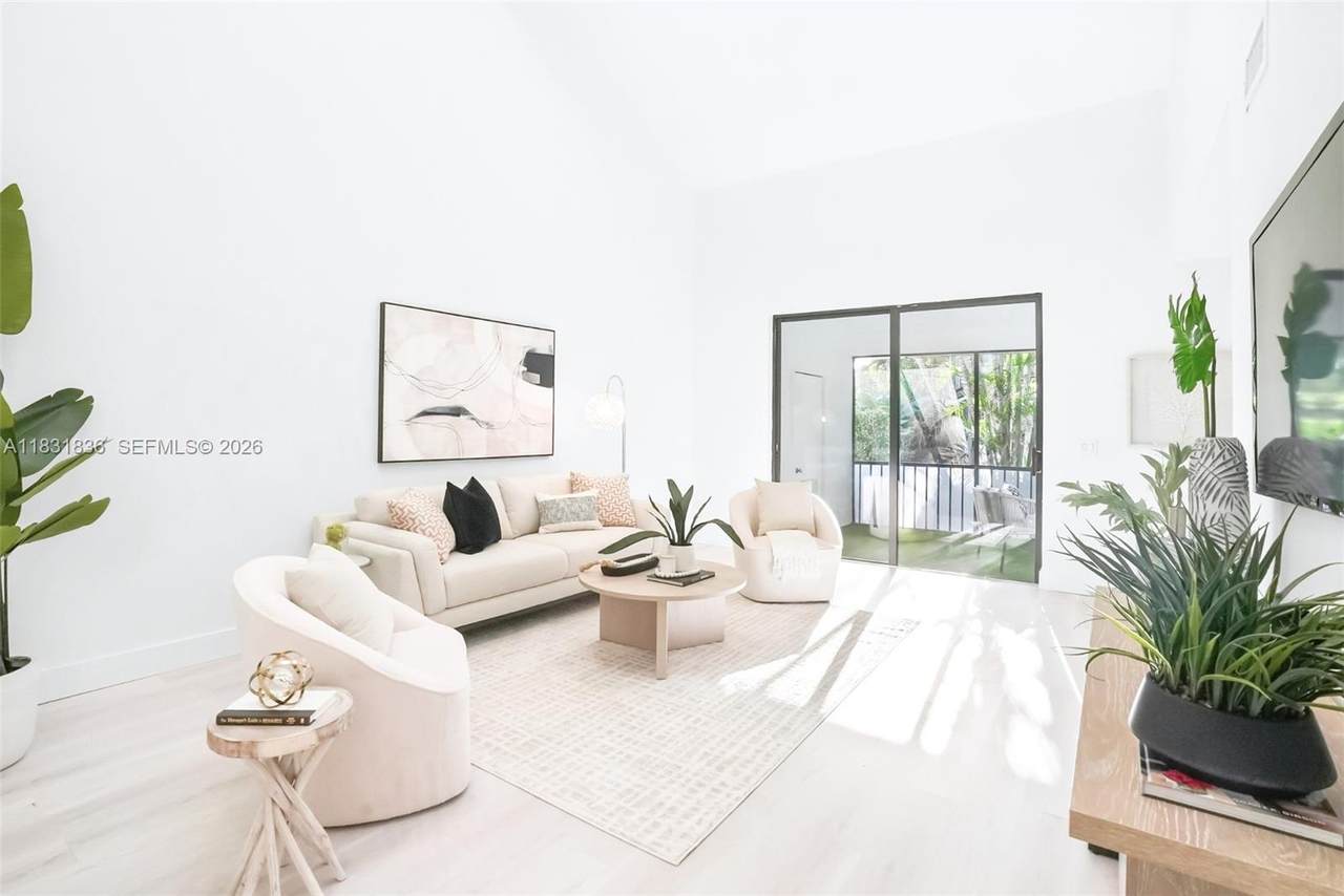 7829 La Mirada Dr - Photo 1