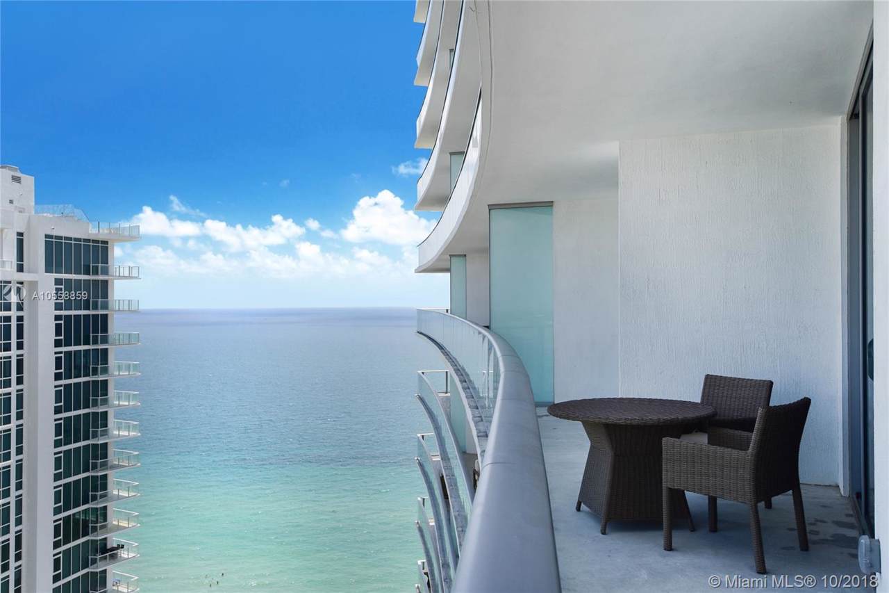 4111 Ocean Dr - Photo 1