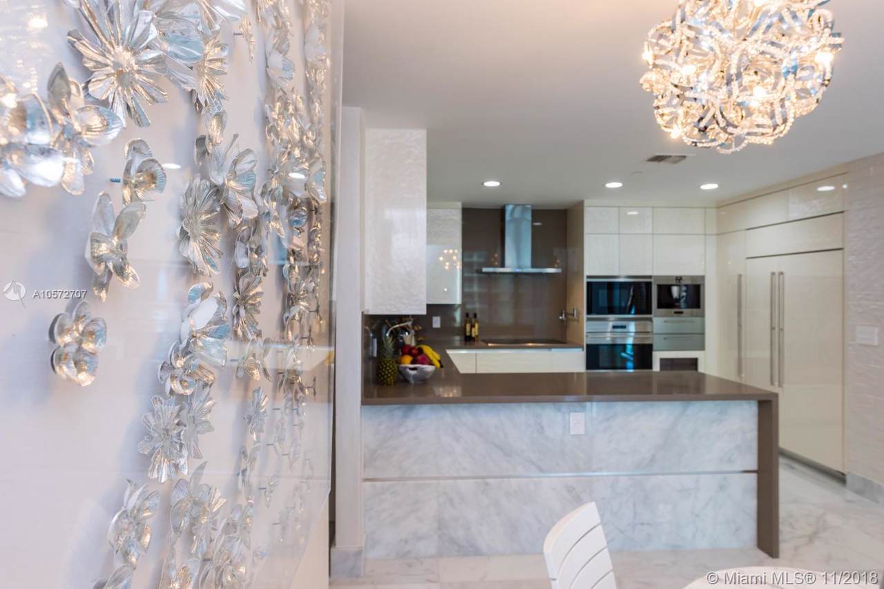 17475 Collins Ave - Photo 1