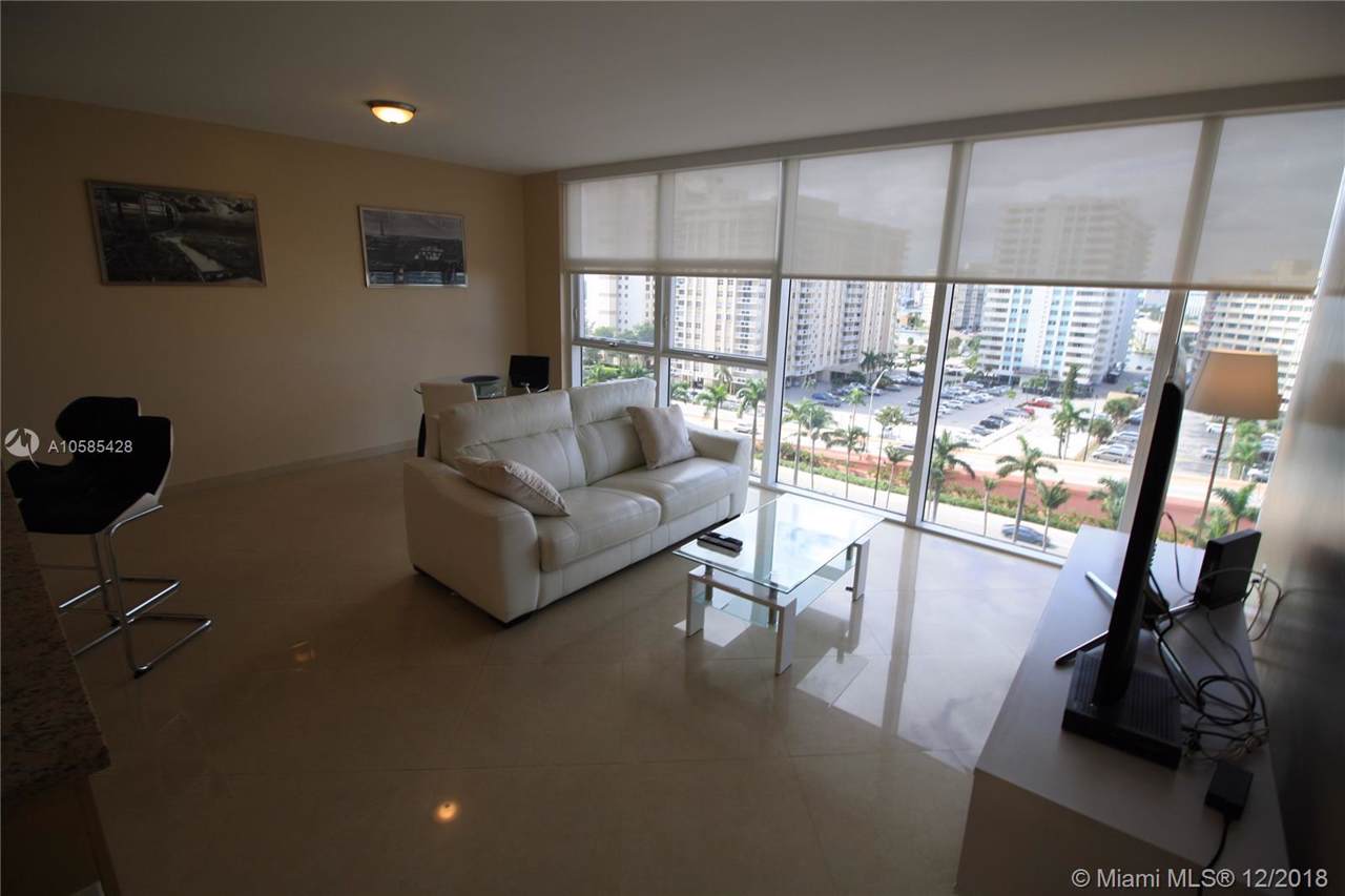 1830 Ocean Dr - Photo 1