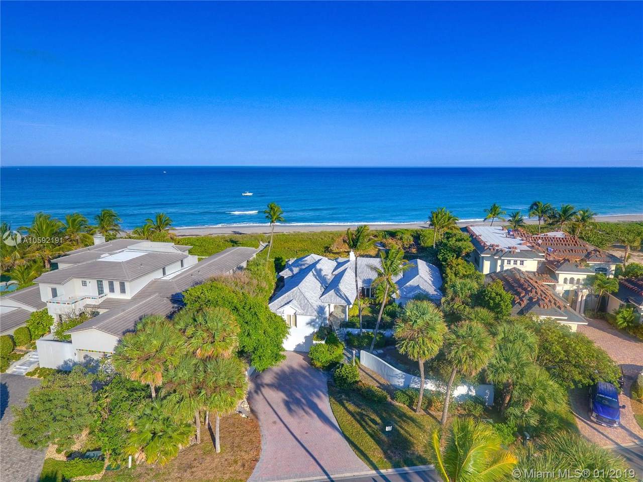 23 Ocean Drive - Photo 1