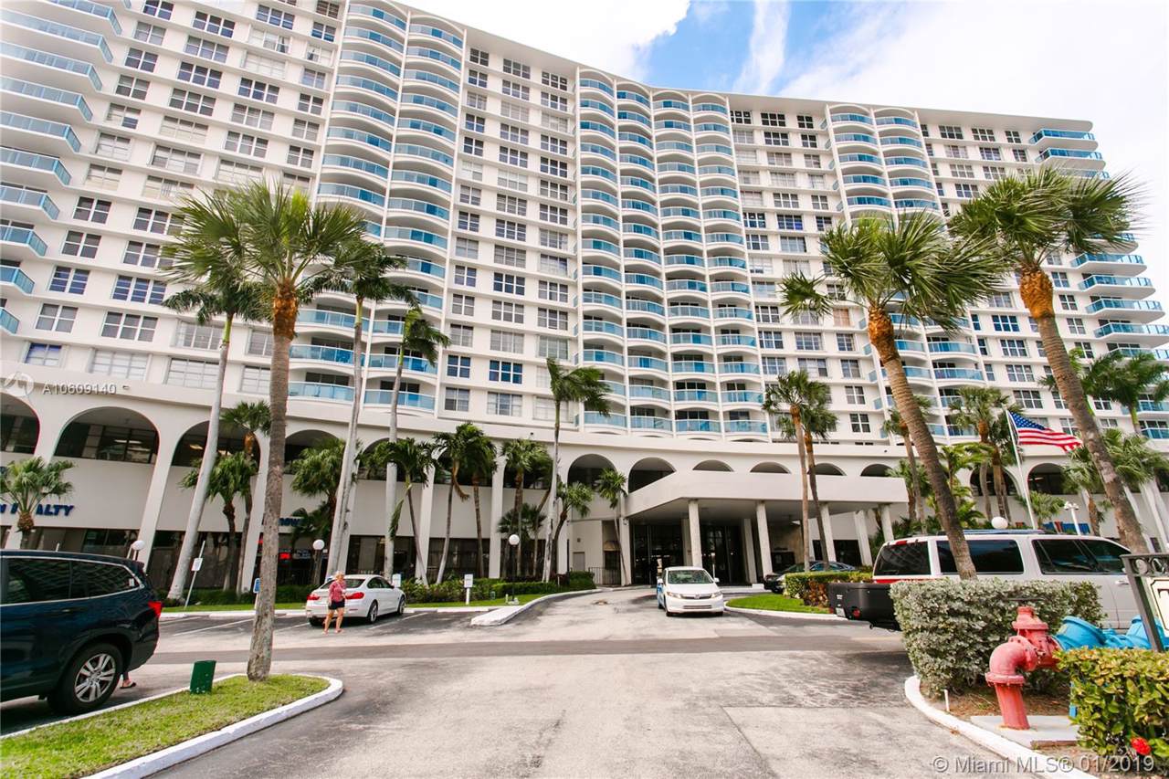 3800 Ocean Dr - Photo 1