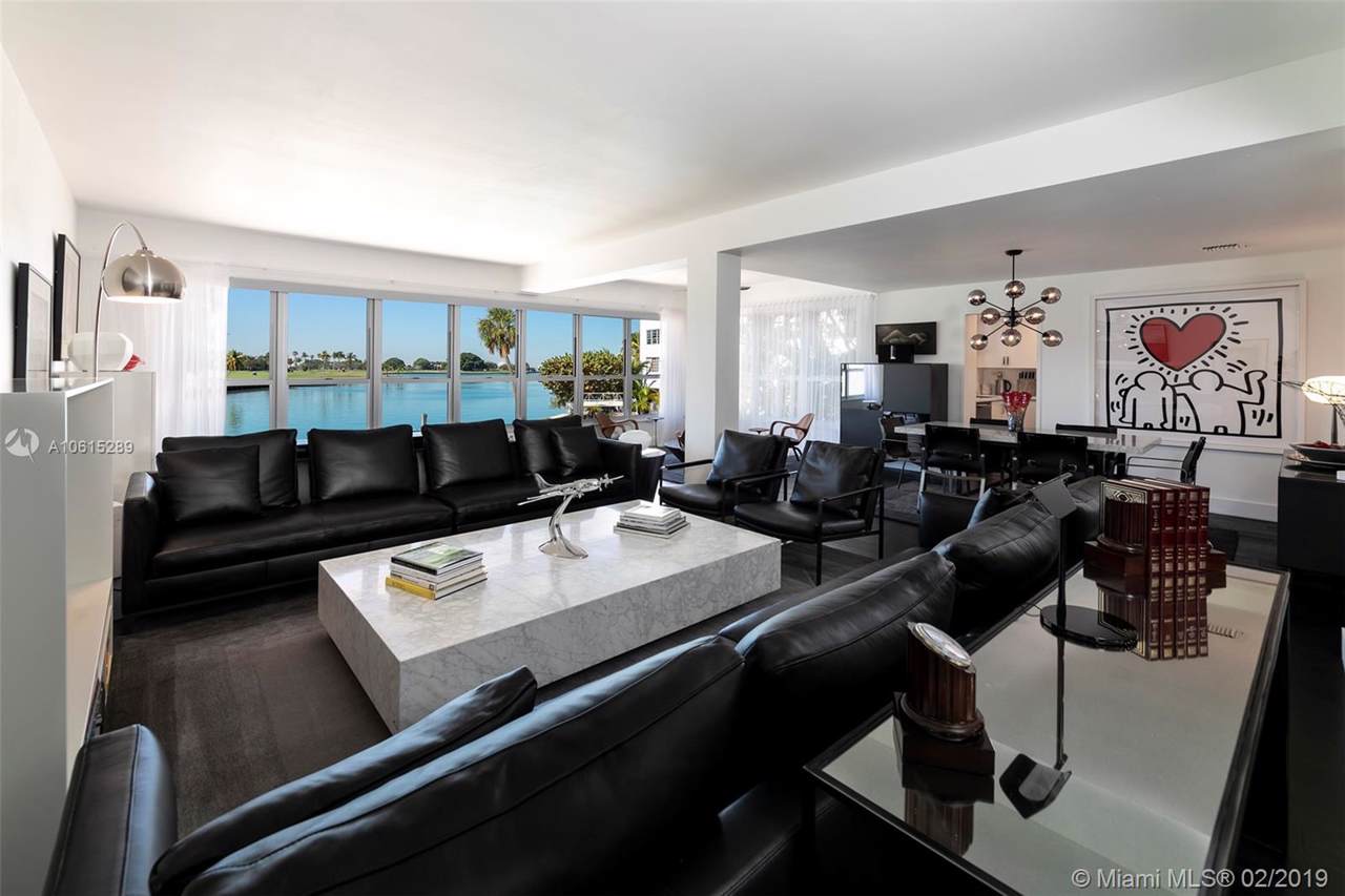 9100 Bay Harbor Dr - Photo 1