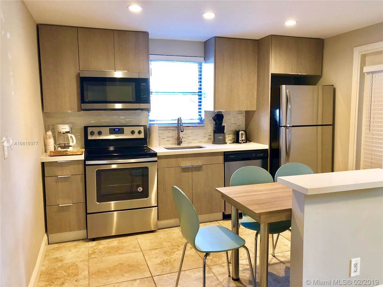 116 Riverside Dr - Photo 1