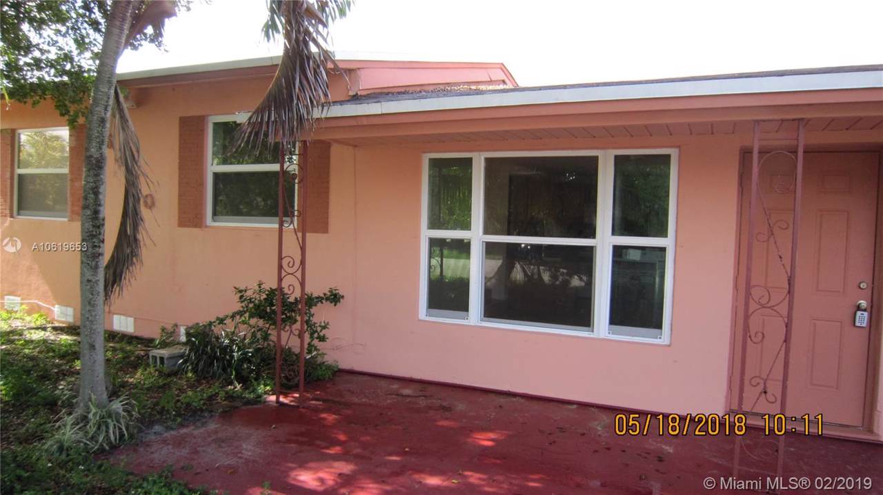 6470 15th Ct - Photo 1
