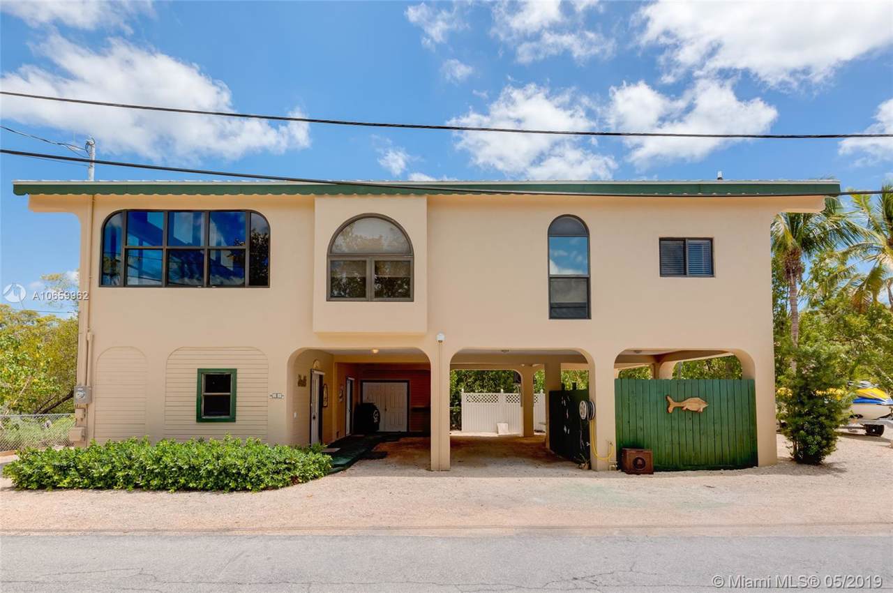 24 Buccaneer Dr - Photo 1