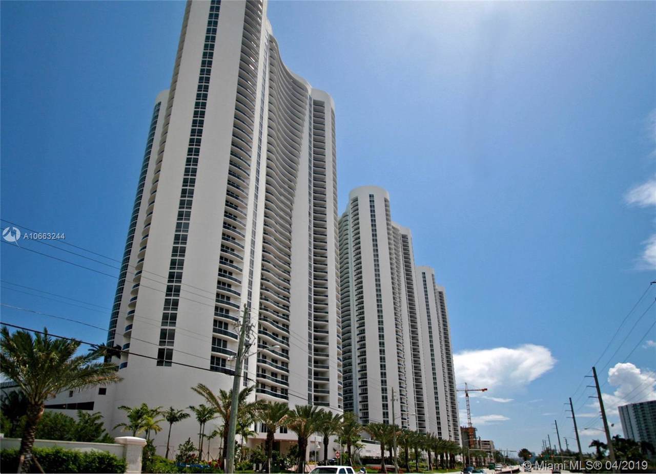 15901 Collins Ave - Photo 1