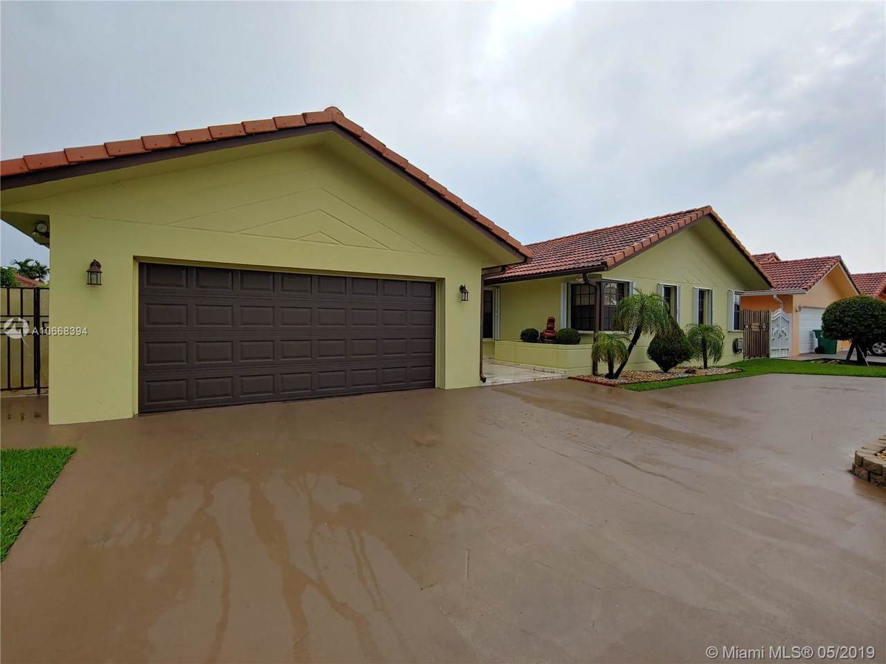 3159 141st Ave - Photo 1