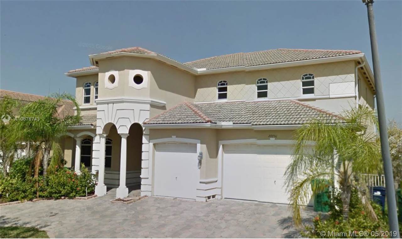 20751 87th Ct - Photo 1