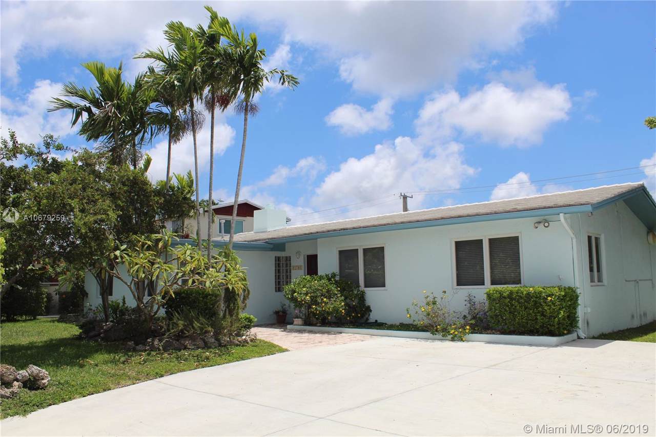 12701 84th Ave Rd - Photo 1